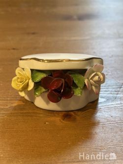 到着予定商品 アンティ―ク 陶花