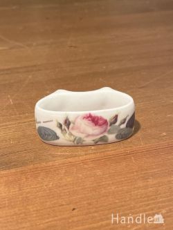 到着予定商品  アンティ―ク　陶磁器ナプキンリング