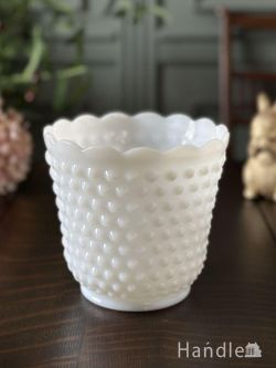 アンティーク雑貨 アンティーク花瓶 ホブネイルがカッコいいアンティークガラスの器、真っ白なミルク色のおしゃれなガラスポット