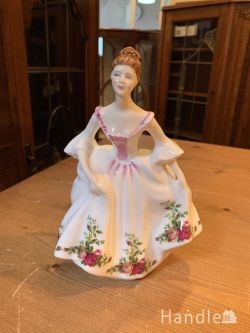 到着予定商品  アンティ―ク　フィギュリン(ロイヤルドルトン)