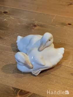 到着予定商品  アンティ―ク　フィギュリン(NAO)