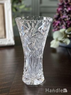 アンティーク雑貨 アンティーク花瓶 英国アンティークガラスの花びん、ダイヤ型の型押し模様のフラワーベース