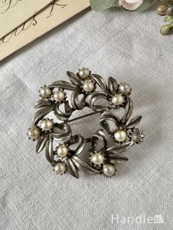 アンティーク雑貨 アンティークブローチ リースの形をした上品なアンティークアクセサリー、イギリスから届いたおしゃれなブローチ