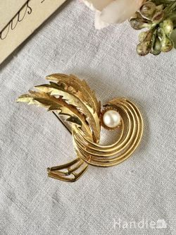 アンティーク雑貨 アンティークブローチ イギリスで見つけたおしゃれなアクセサリー、パールが美しいアンティークのブローチ