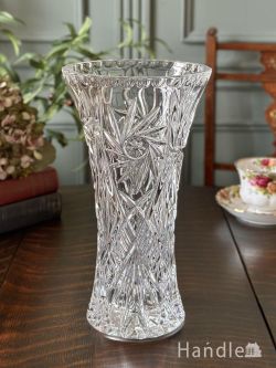 アンティーク雑貨 アンティーク花瓶 アンティークガラスのおしゃれな花器、イギリスで見つけたプレスドグラスのフラワーベース