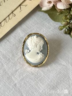 アンティーク雑貨 アンティークブローチ 横顔が美しいアンティークカメオのブローチ、おしゃれなビンテージのアクセサリー