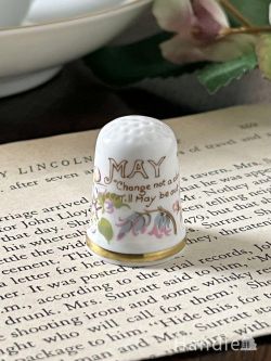 アンティーク雑貨 アンティークオブジェ イギリスで見つけたアンティーク雑貨、caverswallのマンスリーシンブル(MAY)