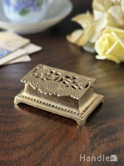 イギリスで見つけたアンティークの切手入れ、向日葵の形が可愛い真鍮製のスタンプボックス(h-1365-z)