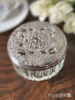 アンティークガラスのアクセサリーケース、イギリスのプレスドグラスのフタ付き小物入れ(h-1328-z)