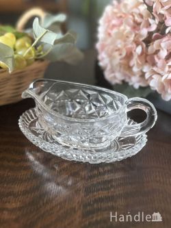 アンティーク雑貨 アンティーク食器 アンティークのガラスのソースポット、便利に使えるトレー付きの調味料入れ