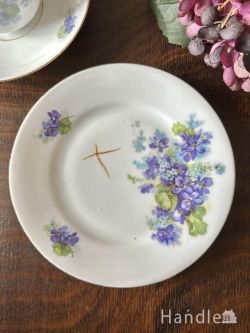 アンティーク雑貨 アンティーク食器 スミレの模様がおしゃれなアンティークの皿、ビクトリアチャイナの可愛いアンティークプレート