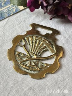 イギリスから届いた真鍮のお守り、アンティークのホースブラス(h-1412-z)