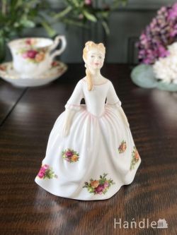 アンティーク雑貨 アンティークオブジェ オールドカントリーローズのドレスを着た、ロイヤルドルトン社のアンティークフィギュリン(Peggy Davies)
