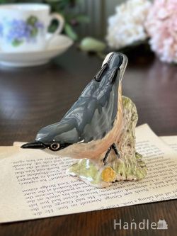 アンティーク雑貨 アンティークオブジェ ベスウィック社の小鳥のフィギュリン、ゴジュウカラのアンティークのオブジェ