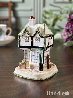 アンティーク雑貨 アンティークオブジェ 英国コールポートの「The Old Curiosity Shop」、陶磁器で出来たアンティークのお家のオブジェ