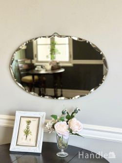 アンティーク雑貨 アンティークミラー・鏡 オーバル型のアンティークウォールミラー、キラキラ輝く縁取りが美しい壁掛け鏡