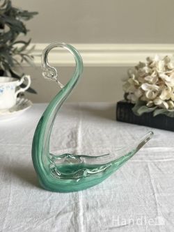 イギリスから届いたアンティークガラスの白鳥、エメラルドグリーン色のアンティークの器(pg-8364)