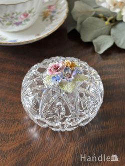 陶花がおしゃれなアンティークガラスの器、英国アンティークのアクセサリーケース(pg-8358)