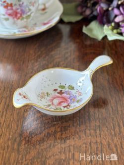 アンティーク雑貨 アンティーク食器 イギリスから届いたロイヤルクラウンダービー、DERBY POSIESポジーシリーズのティーストレーナー