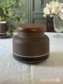 アンティーク雑貨 アンティークキャニスター ホーンジー（HORNSEA)のおしゃれな食器、コントラストのビンテージキャニスター