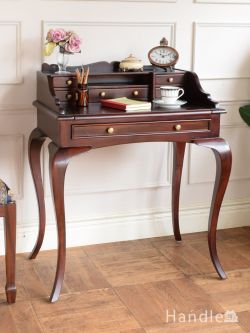 アンティーク風のおしゃれな書斎机、マホガニー材のレディデスク