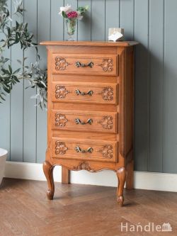 アンティーク家具 アンティークのチェスト スマートなサイズのアンティークフレンチチェスト、どこにでも置ける猫脚のスモール4段チェスト