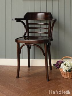 アンティークチェア・椅子 ダイニングチェア　アンティーク 英国アンティークのおしゃれな椅子、アーム付きのベントウッドチェア