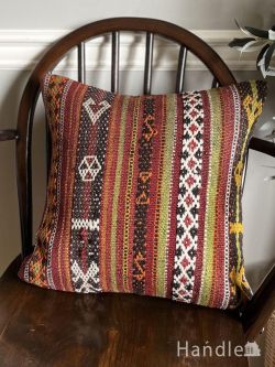 絨毯 キリム オールドキリムのクッションカバー、ビンテージのおしゃれなストライプ模様