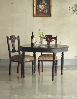 アンティーク家具 アンティークダイニングテーブル 大人フレンチなアンティーク家具、ブラック色のラウンドテーブル（円卓）