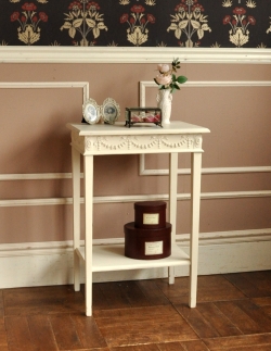 アンティーク家具  小さなアンティーク家具、ホワイトペイントのオケージョナルテーブル