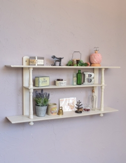 アンティーク家具 アンティークのウォールハンガー 壁に付けられる棚、ペイントのアンティーク家具、ウォールシェルフ