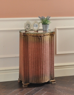 アンティーク家具 ブランケットボックス・収納ボックス イギリスの伝統的なアンティーク家具、ロイドルームボックス（ピンク×ゴールド）