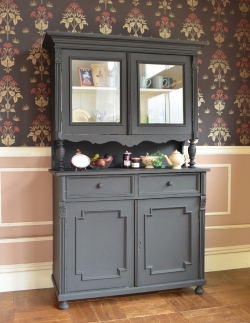 アンティーク家具 アンティークのキャビネット ブラックペイントのアンティーク家具、フランス輸入のカップボード(食器棚)