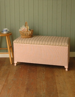 アンティーク家具 アンティークスツール アンティーク ロイドルーム ブランケットボックス