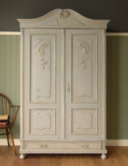 アンティーク家具  アンティーク ワードローブ