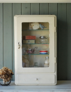 アンティーク家具 1930年代のアンティーク スモール キャビネット