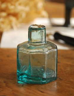 アンティーク雑貨 1930年代のアンティーク インクボトル