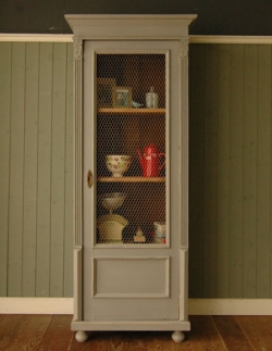 アンティーク家具  2013年03月17日にご成約済み。1930年代のアンティーク グリアージュ キャビネット