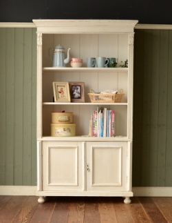 アンティーク家具  フランスの可愛いアンティーク家具、ホワイト色のキャビネット（本棚）