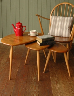 アンティーク家具 アンティークのテーブル アンティーク アーコール ネスト テーブル