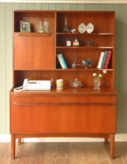 アンティーク家具 アンティーク サイドボード(マッキントッシュ)