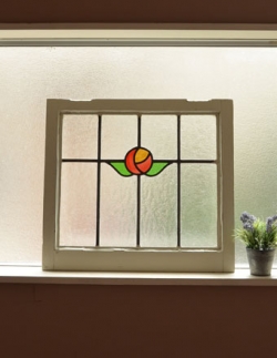 アンティーク雑貨  可愛い薔薇がアクセント　イギリスアンティーク ステンドグラス