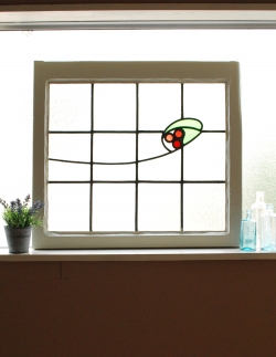 アンティーク雑貨 赤いお花が可愛い素敵な一枚、アンティークの可愛いステンドグラス