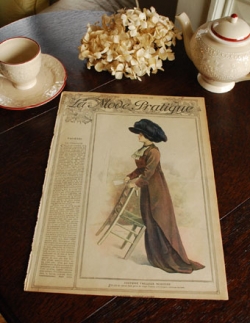 アンティーク雑貨 ディスプレイにアクセント フランスアンティーク雑誌( La mode Pratique 1909)