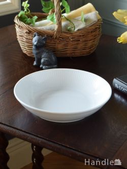 インテリア雑貨 テーブルウェア フランスのおしゃれな磁器の食器、ピリヴィッツ社のPlisse（プリッセ）シリーズのディーププレート（26cm）