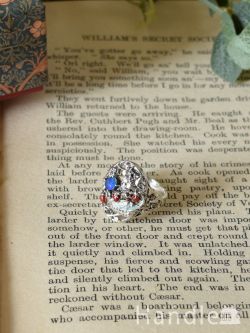 インテリア雑貨 アクセサリー ウィリアムモリスのおしゃれなジュエリー、ダブレットオパールの指輪「いちご泥棒」