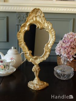 フランスアンティーク調の華やかな鏡、 おしゃれなスタンドミラー（ゴールド）