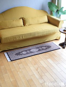 アンティーク雑貨 トライバルラグ・トルコ絨毯 細長いおしゃれなペルシャ絨毯、タブリーズ（Tabriz）の 50Rajマヒ柄カーペット