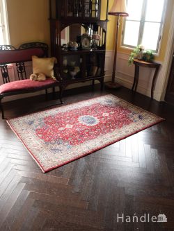 アンティーク雑貨  メダリオン模様が美しいビンテージラグ、サルーク（Saroogh）のペルシャ絨毯