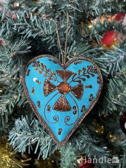 インテリア雑貨 オブジェインテリア クリスマスツリーを華やかに彩ってくれる、ターコイズブルー色のハート形のオーナメント